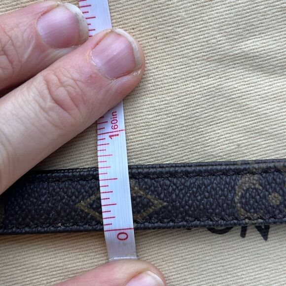 Louis Vuitton Monogram Canvas Key Wristlet Strap Attachment - Picture 10 of 10